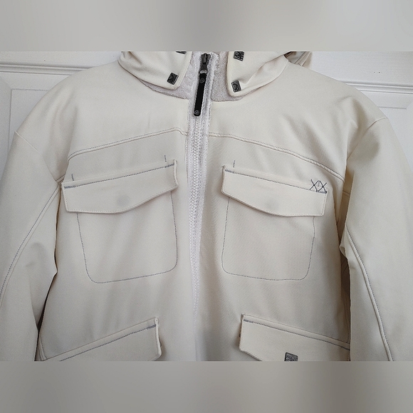 ~~MT🤍HARDWEAR Bomber Jacket~~ - Picture 2 of 15